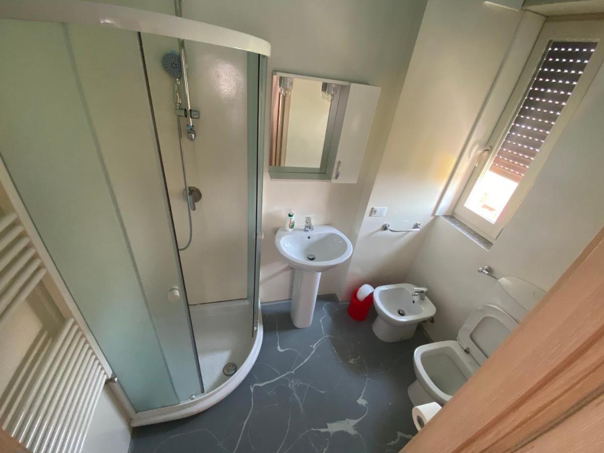 Macloud Pub B&B Sarnico Esterno foto