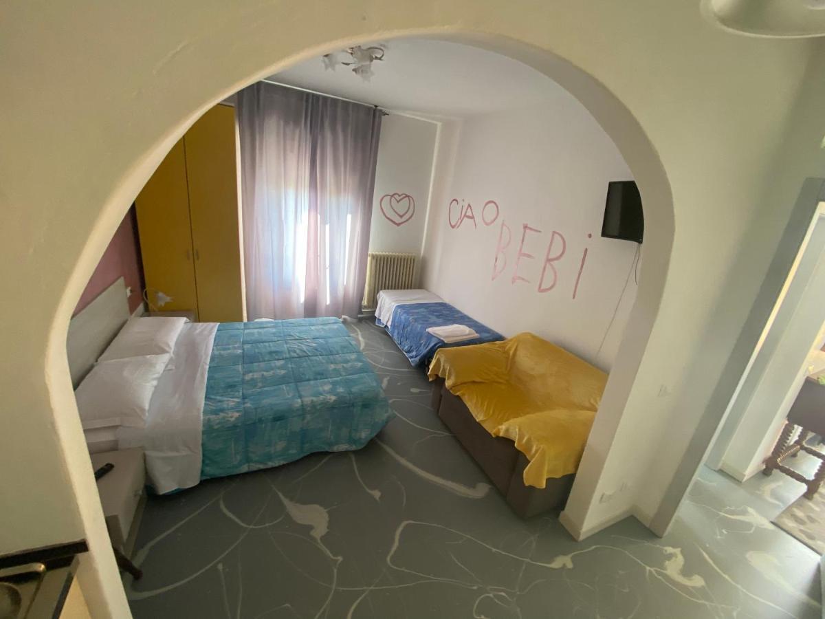 Macloud Pub B&B Sarnico Esterno foto